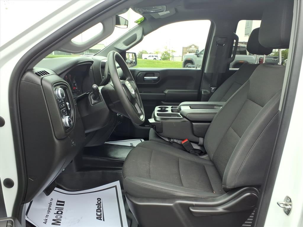 2024 GMC Sierra Pro