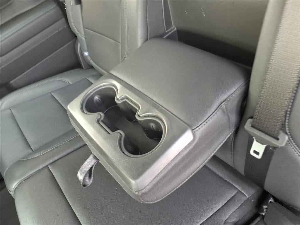 2025 GMC Sierra SLT