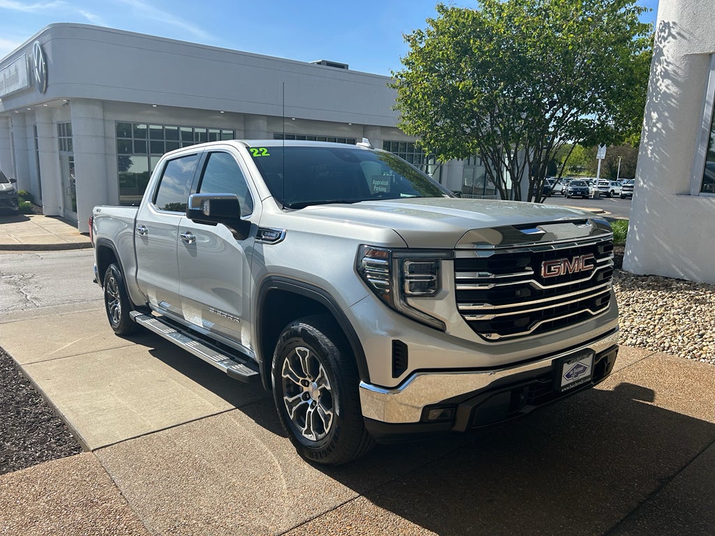 2022 GMC Sierra SLT