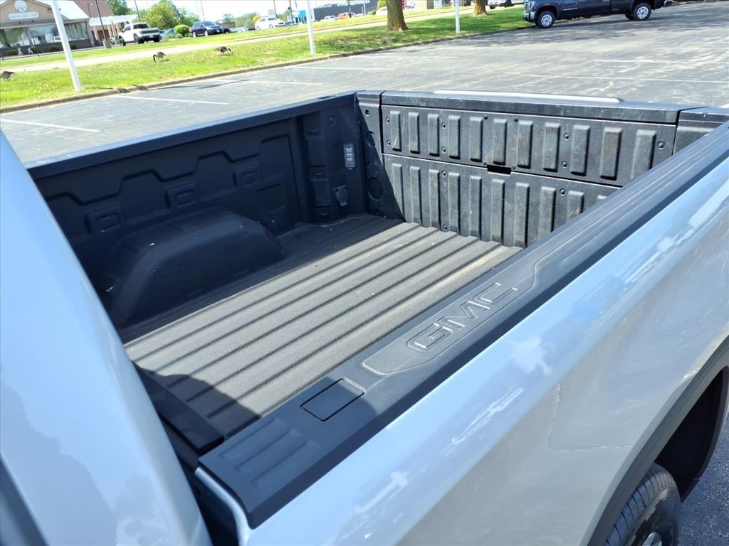 2022 GMC Sierra SLT