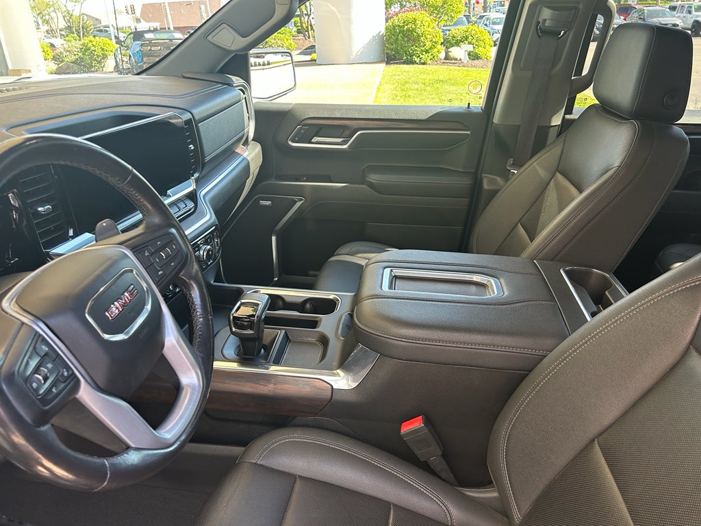 2022 GMC Sierra SLT