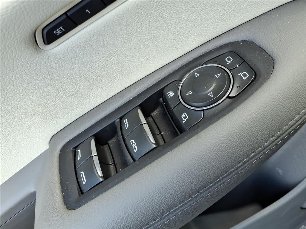 2023 Cadillac XT5 AWD Premium Luxury