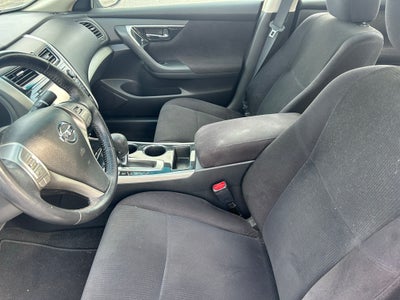 2013 Nissan Altima 2.5 SV