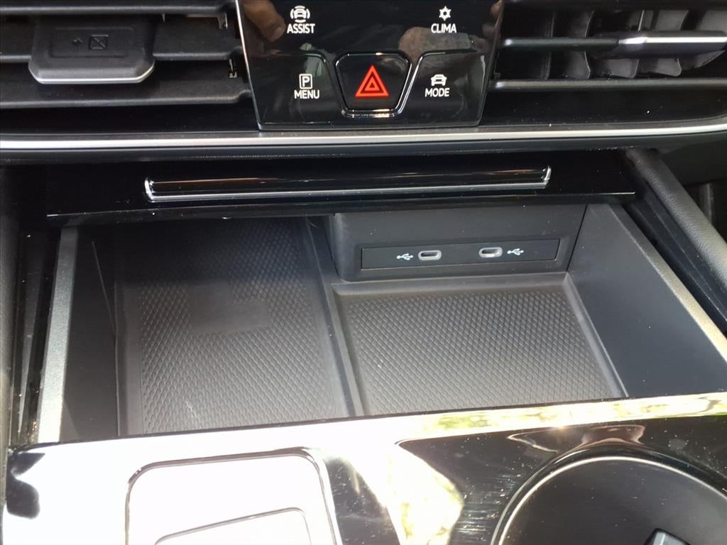 2024 Volkswagen Atlas Cross Sport 2.0T SEL Premium R-Line