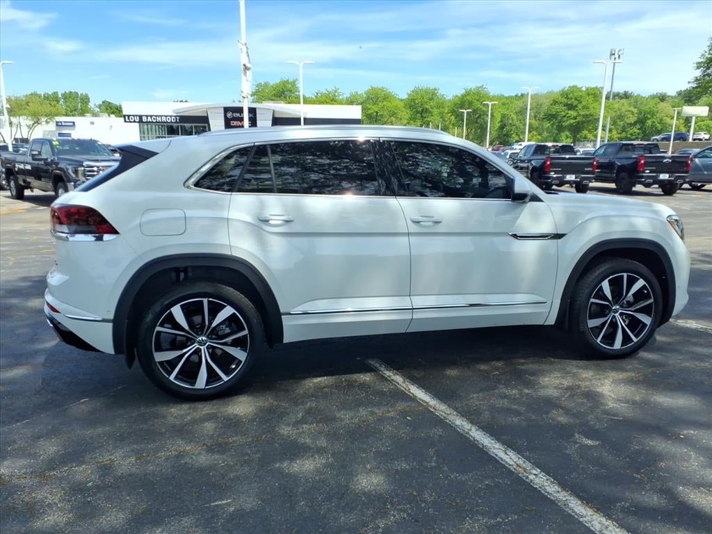 2024 Volkswagen Atlas Cross Sport 2.0T SEL Premium R-Line