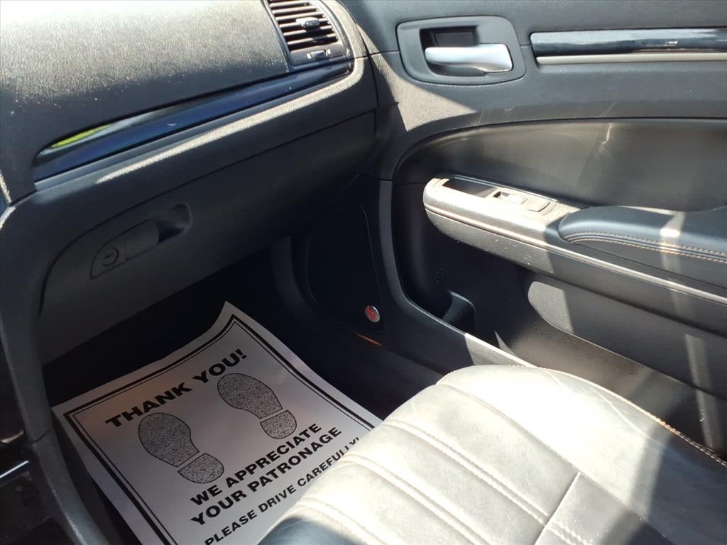 2016 Chrysler 300S 300S Alloy Edition