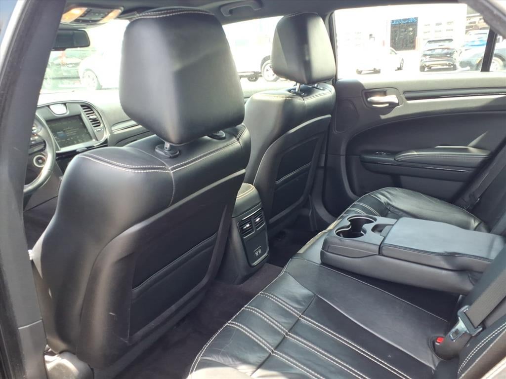 2016 Chrysler 300S 300S