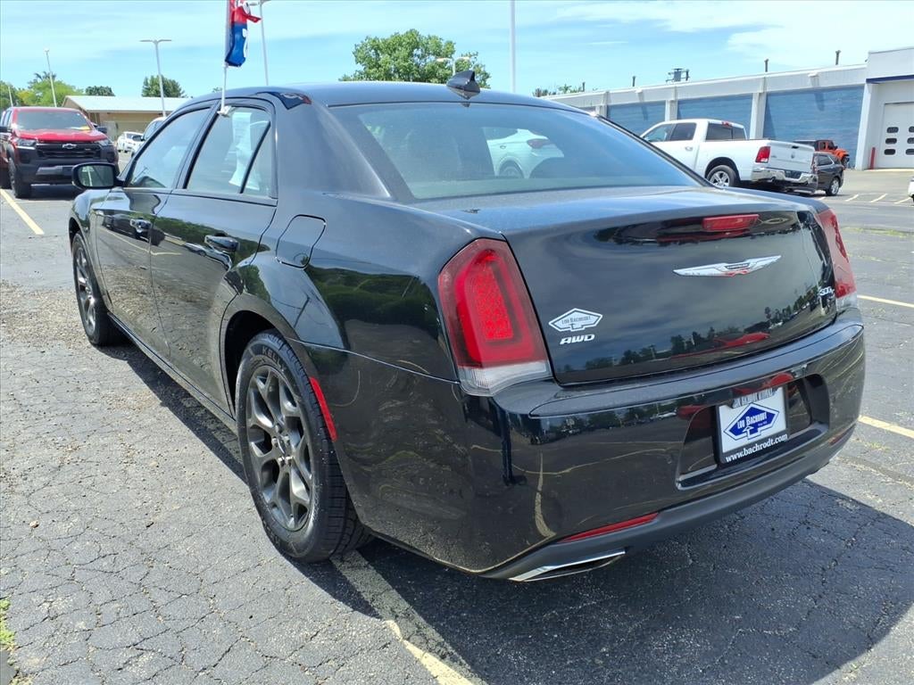 2016 Chrysler 300S 300S