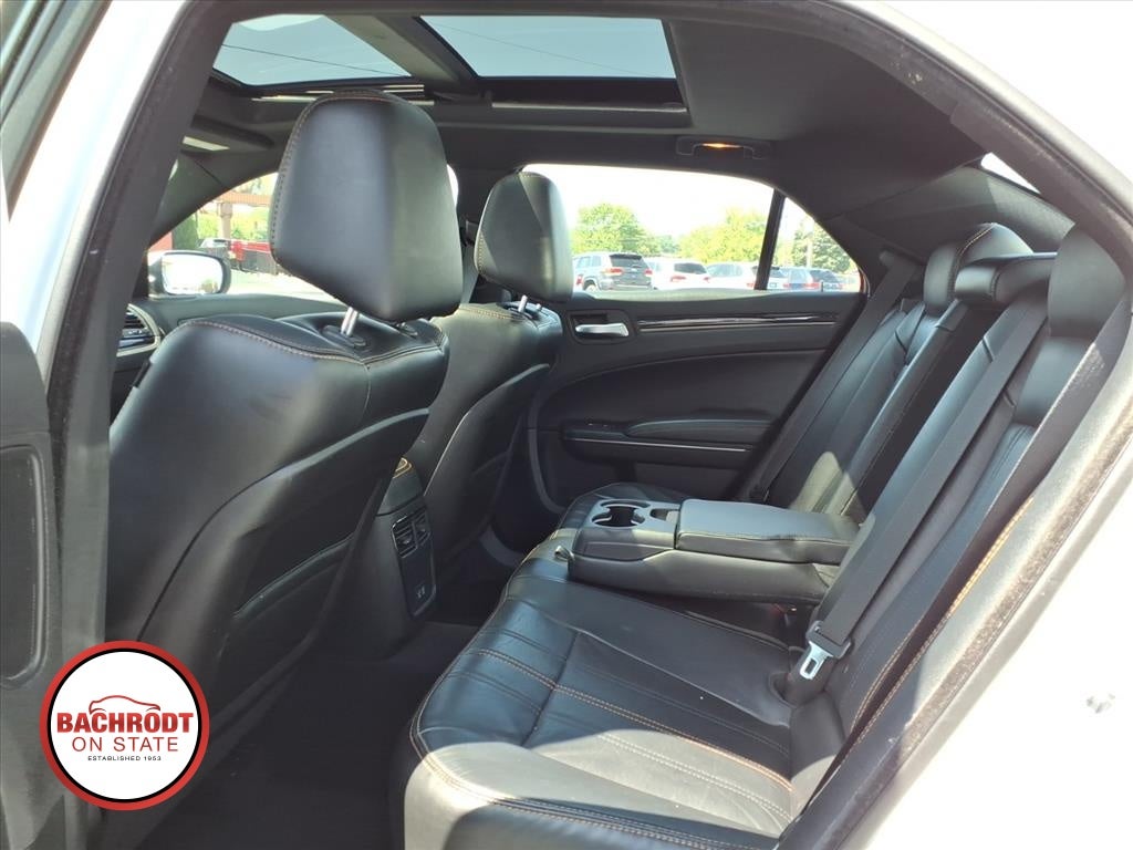 2016 Chrysler 300S 300S Alloy Edition