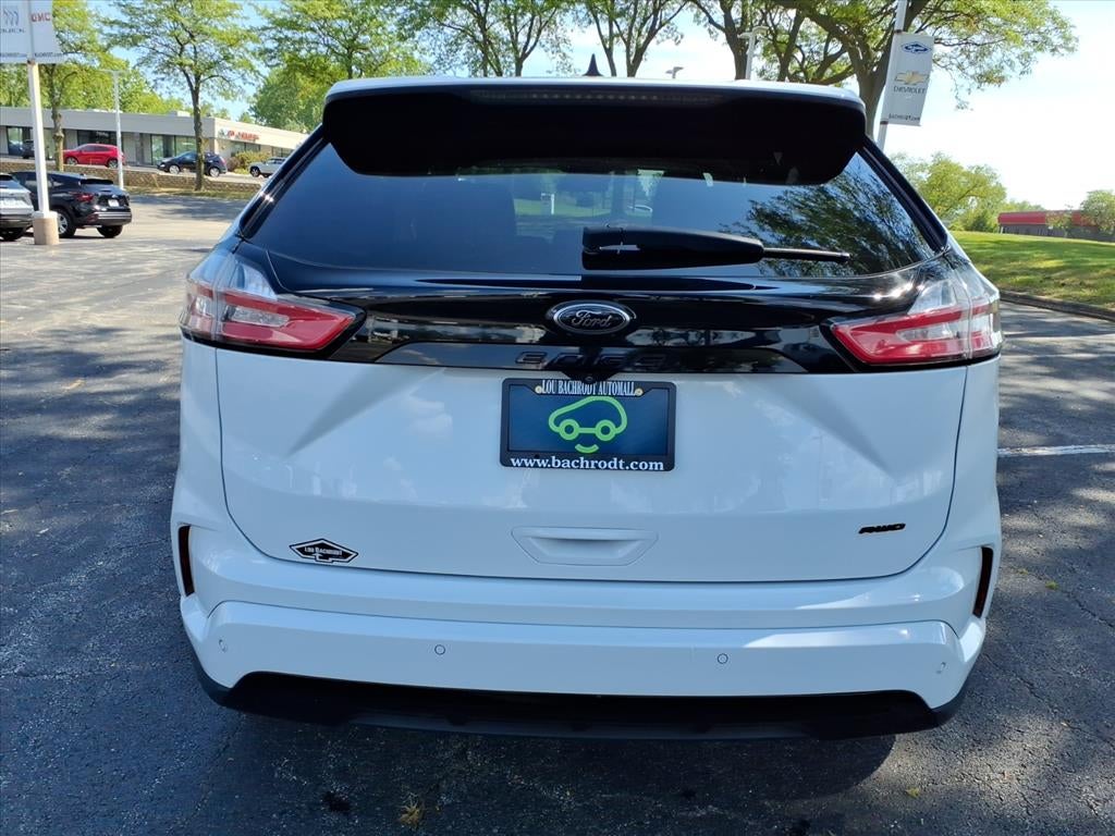 2022 Ford Edge SE