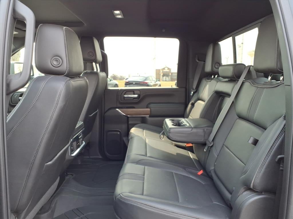 2023 Chevrolet Silverado High Country