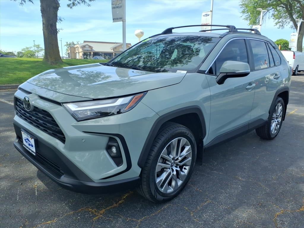 2023 Toyota RAV4 XLE Premium