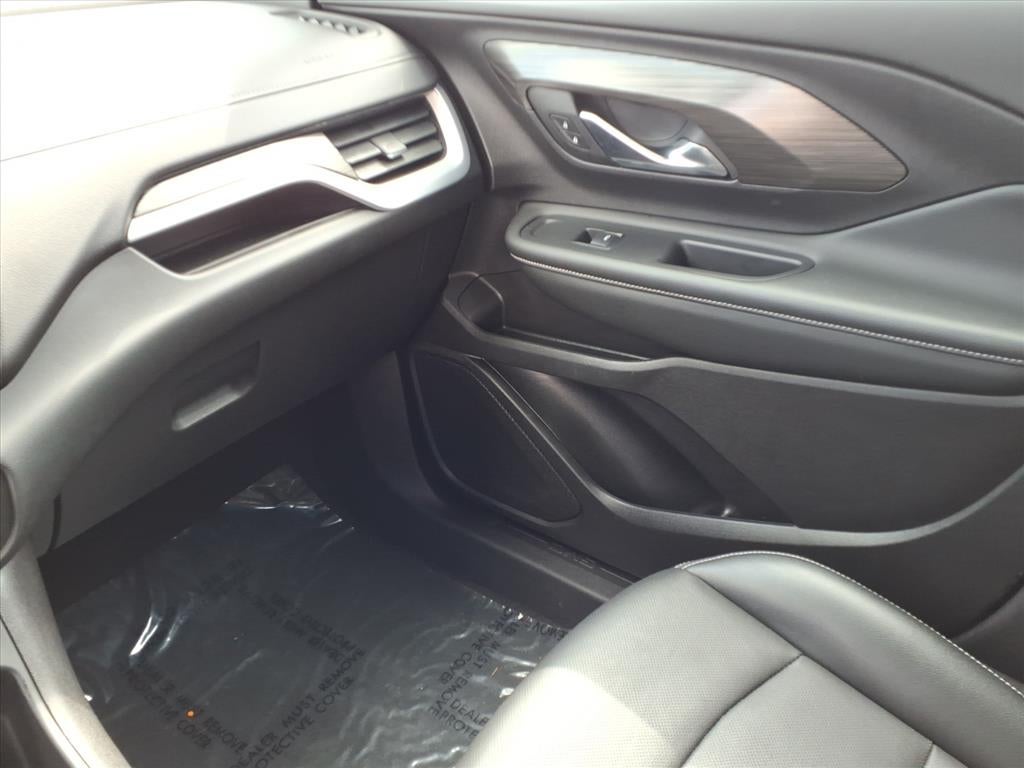 2024 GMC Terrain SLT - Photo 22