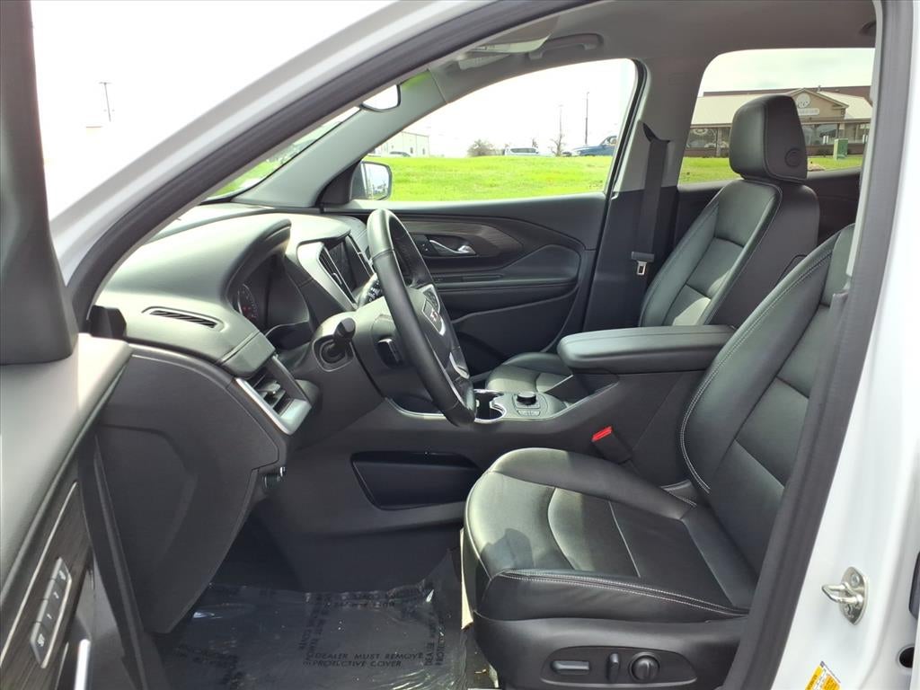 2024 GMC Terrain SLT - Photo 25