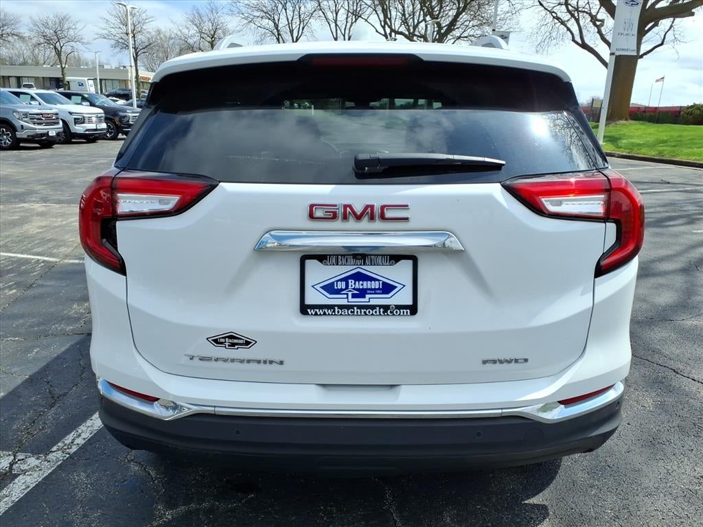 2024 GMC Terrain SLT - Photo 6