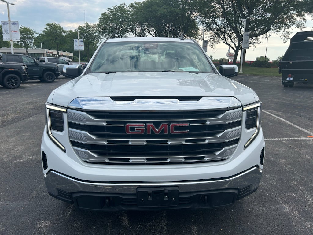 2024 GMC Sierra SLE