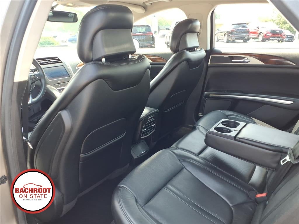 2016 Lincoln MKZ Base