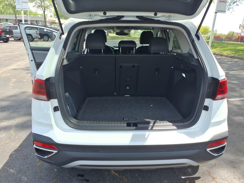 2024 Volkswagen Taos SE
