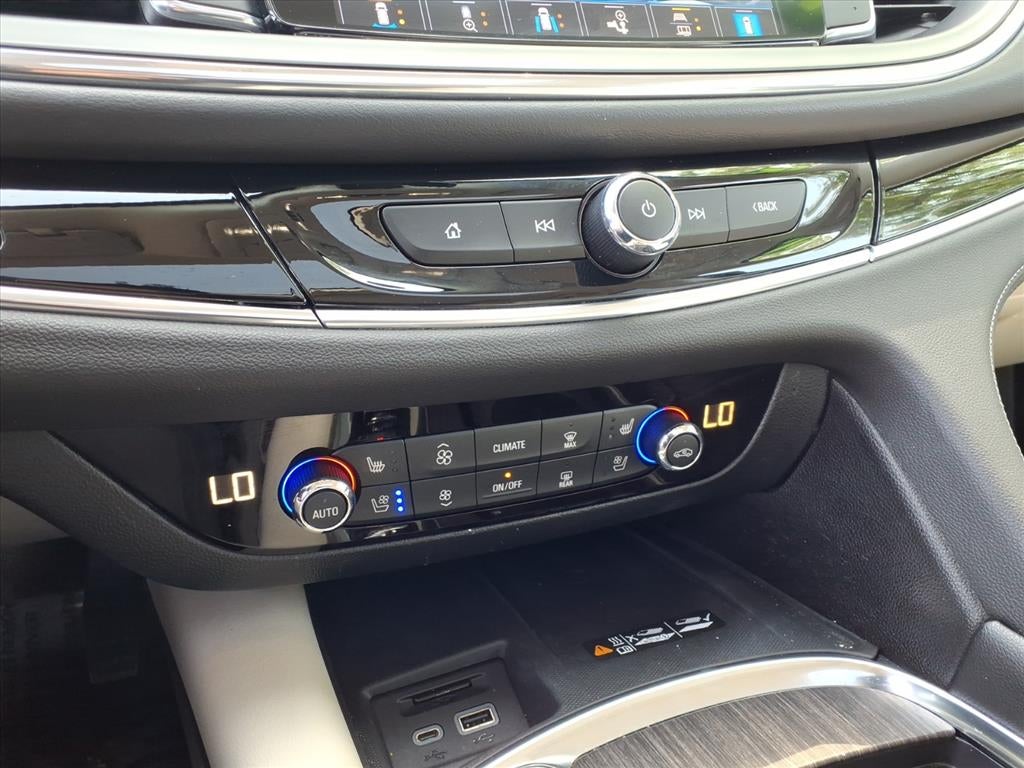 2022 Buick Enclave Avenir