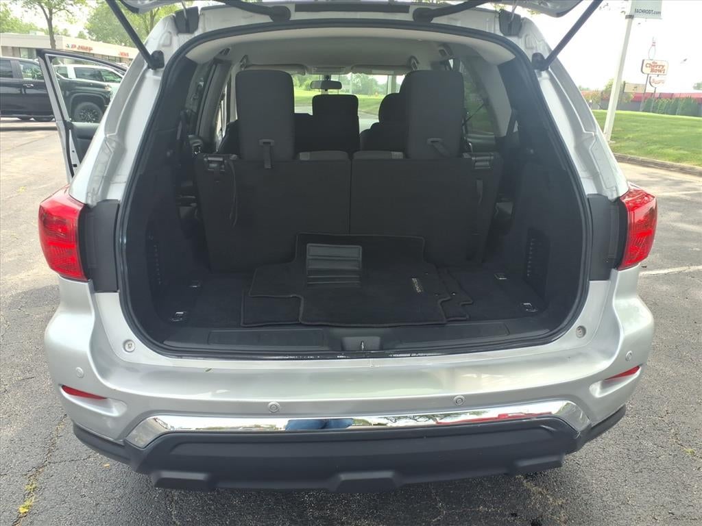 2020 Nissan Pathfinder S