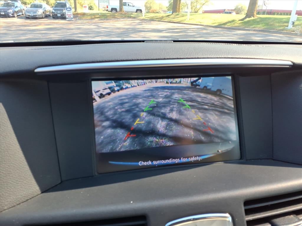 2013 INFINITI M37x Base