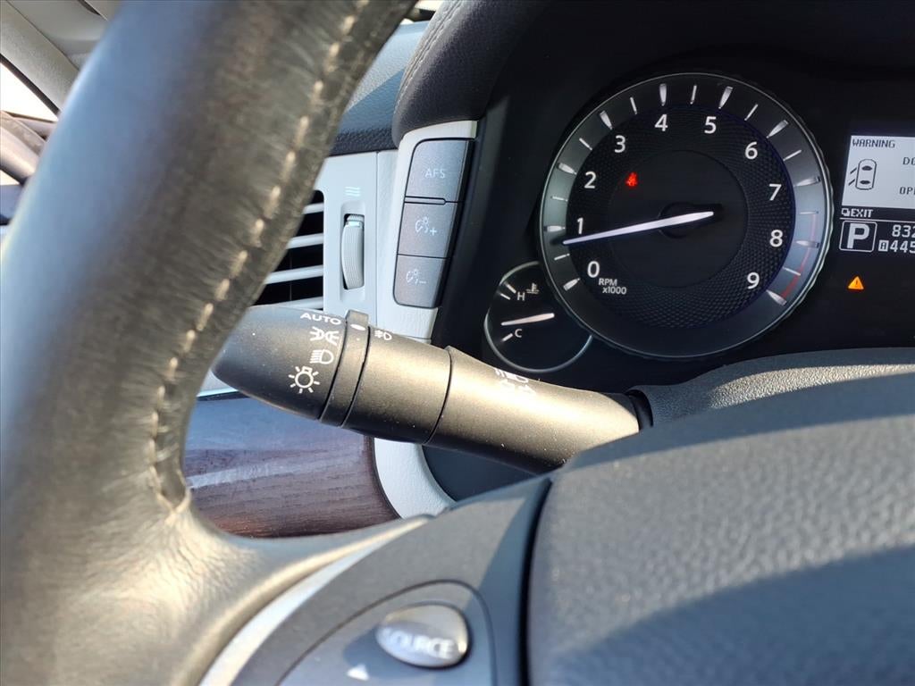 2013 INFINITI M37x Base