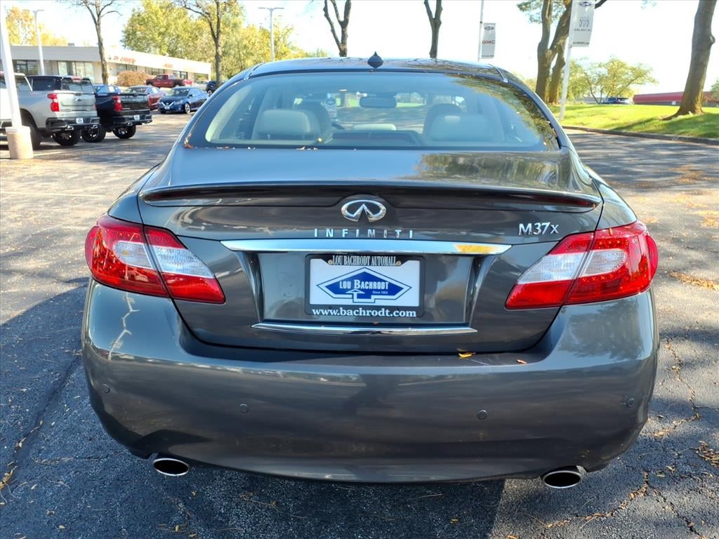 2013 INFINITI M37x Base