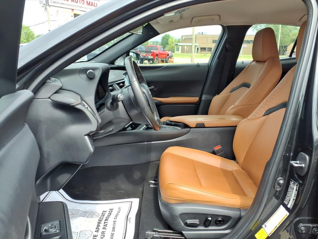 2021 Lexus UX 200 Base