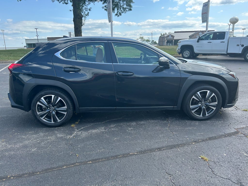 2021 Lexus UX 200 Base
