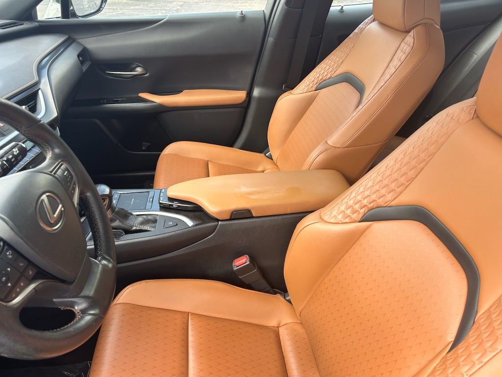 2021 Lexus UX 200 Base