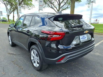 2025 Chevrolet Trax LS