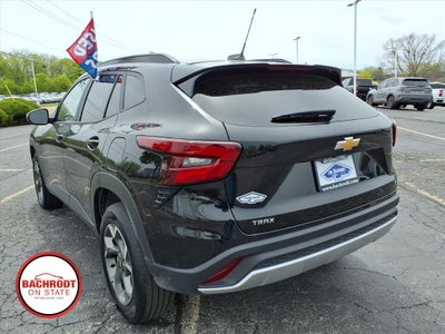 2025 Chevrolet Trax LT