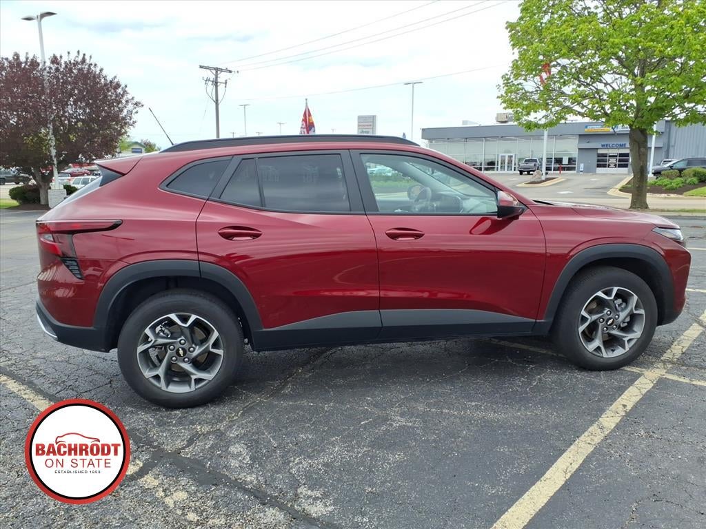 2025 Chevrolet Trax LT