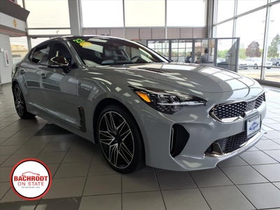 2022 Kia Stinger GT1