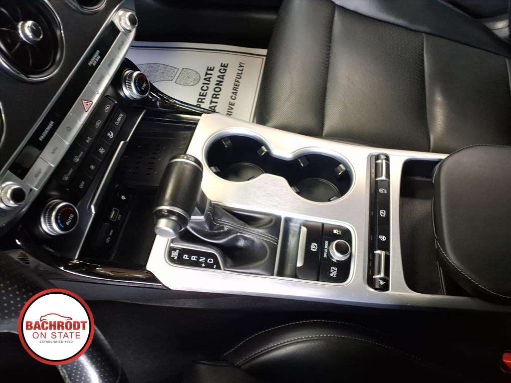 2022 Kia Stinger GT1