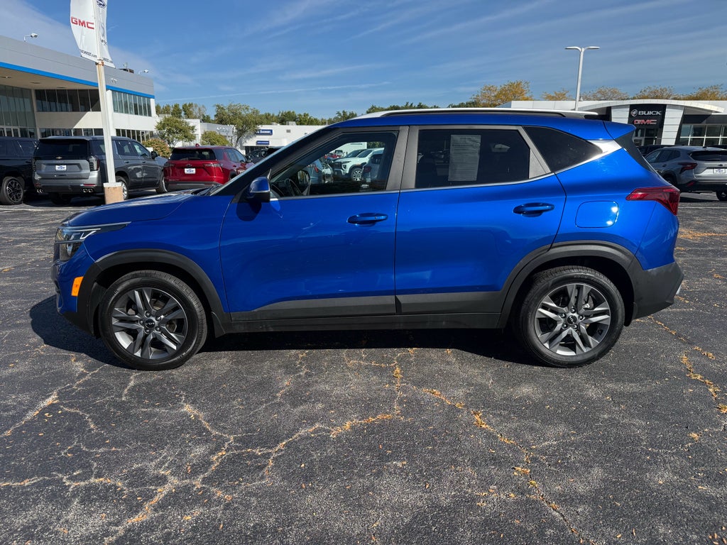 2023 Kia Seltos S