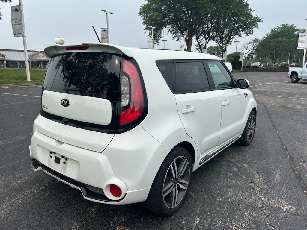 2016 Kia Soul +