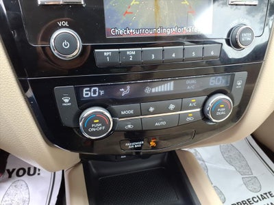 2016 Nissan Rogue SV