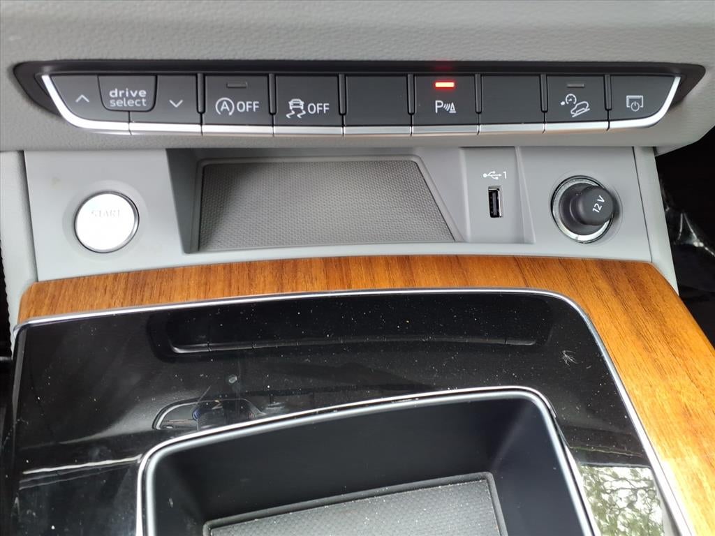 2025 Audi Q5 Premium Plus