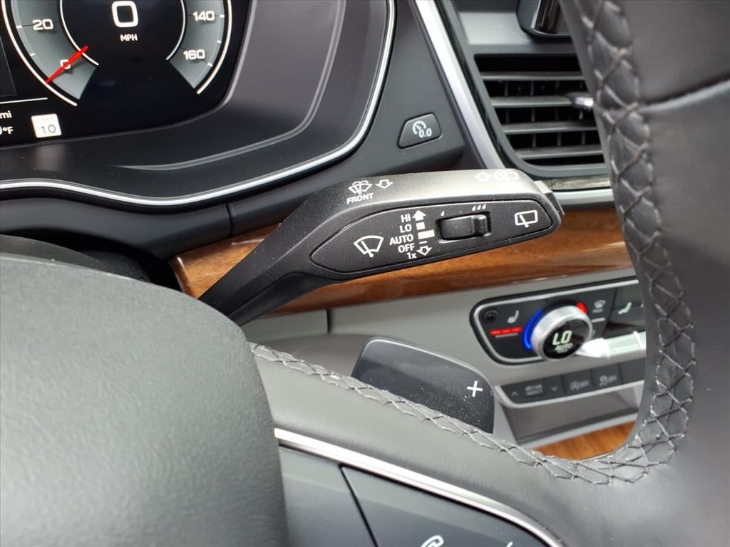 2025 Audi Q5 Premium Plus