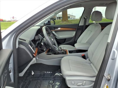 2025 Audi Q5 Premium Plus