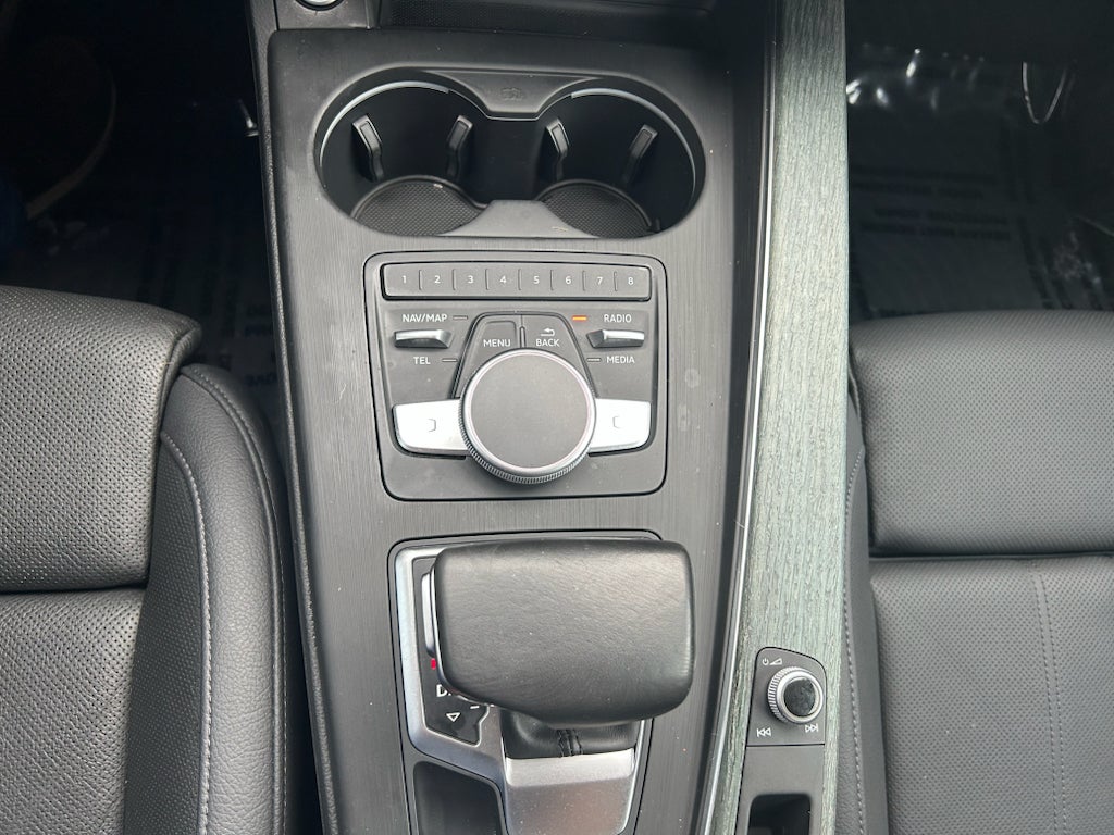 2017 Audi A4 Prestige