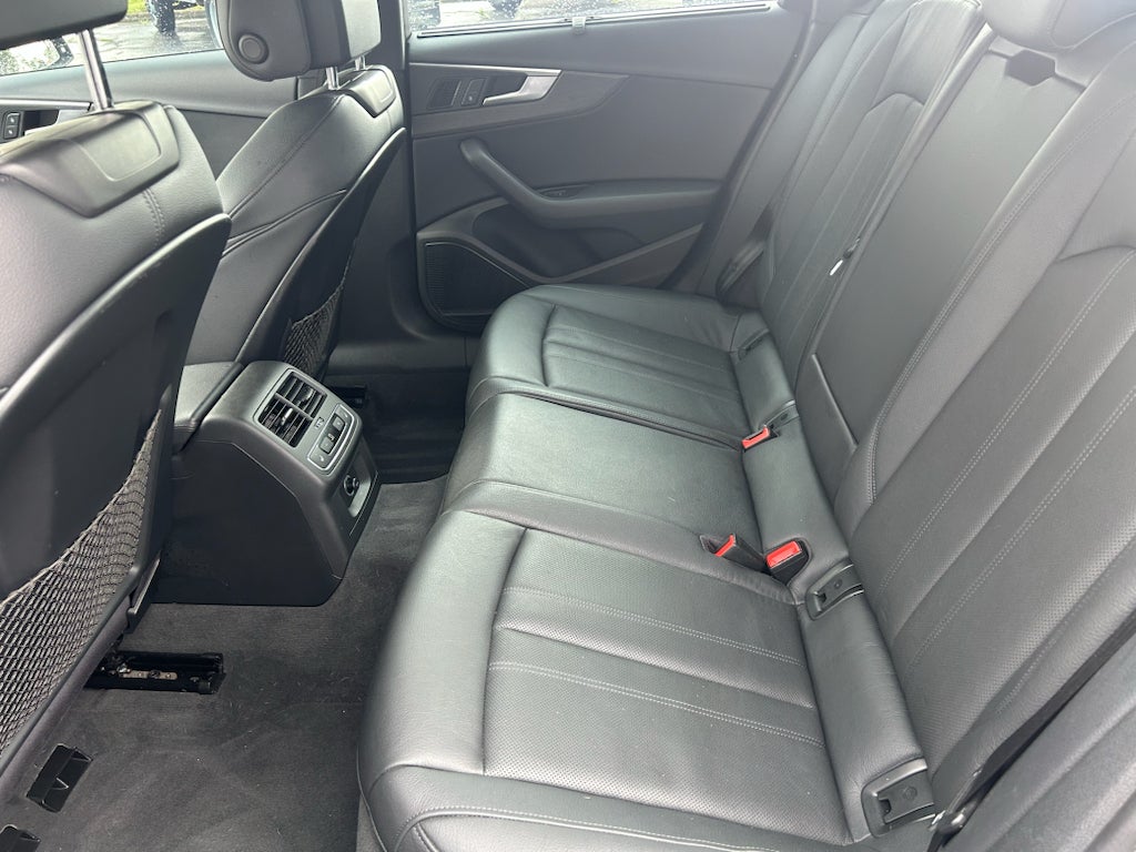 2017 Audi A4 Prestige