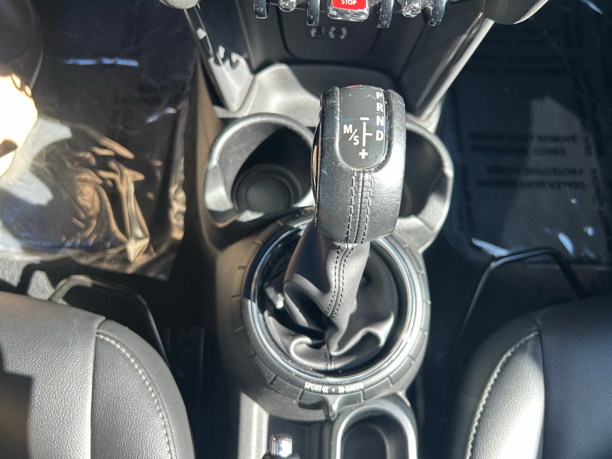 2015 MINI Hardtop Cooper (M6)
