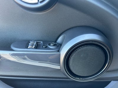 2015 MINI Hardtop Cooper (M6)
