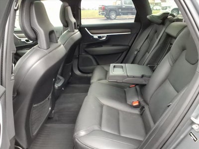 2018 Volvo V90 Cross Country T6