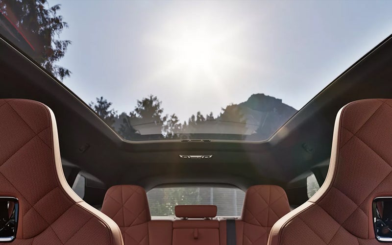 M Multi-function Seats and panoramic eclipsing roof. | Bachrodt BMW in Rockford IL