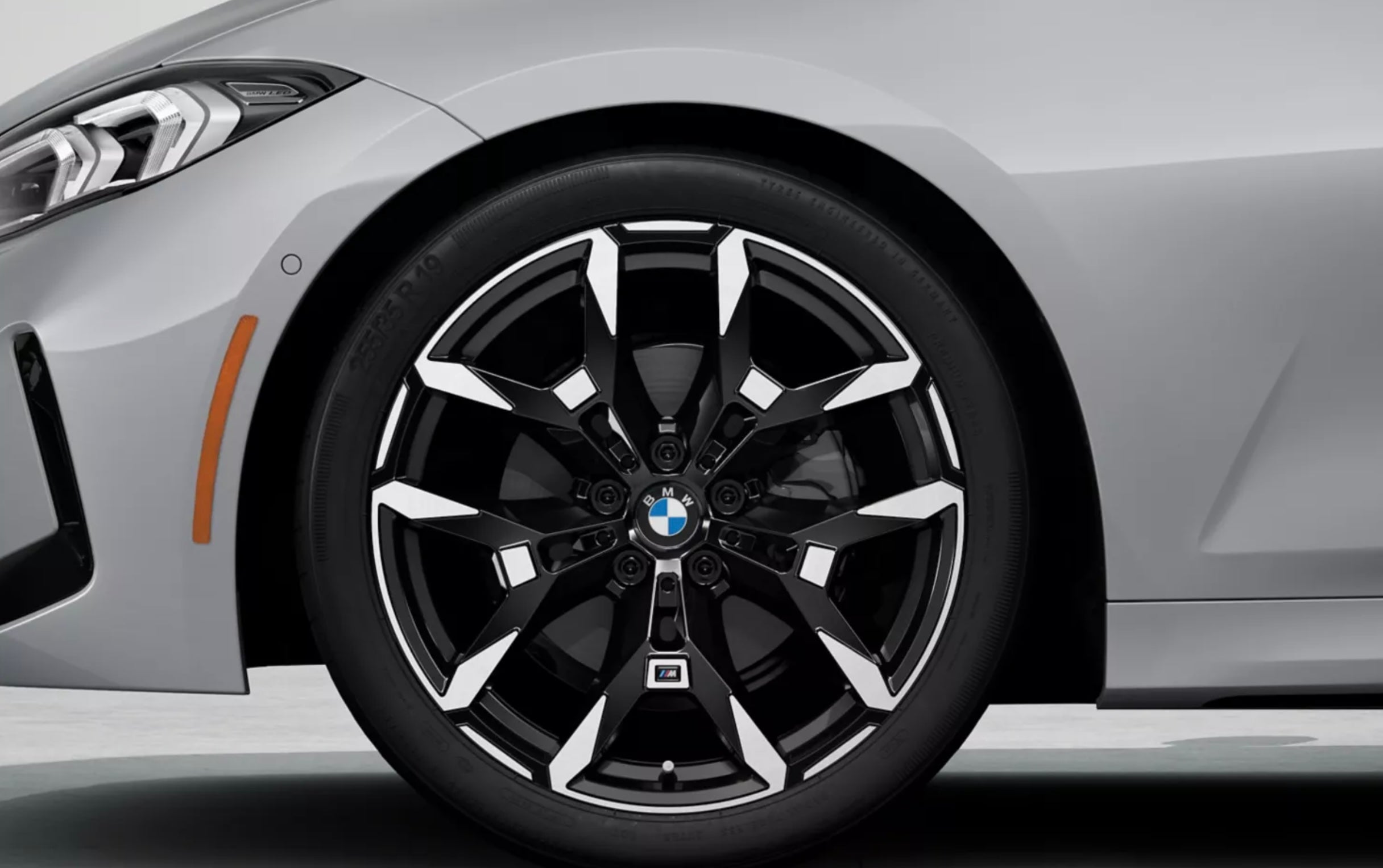 BMW M3 wheel and brake detail